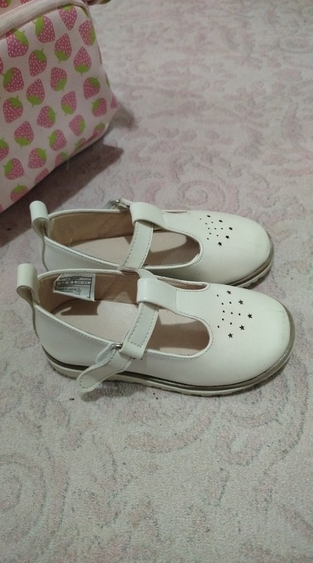 Kız Çocuk Beyaz Tokalı Babet - Görsel 2