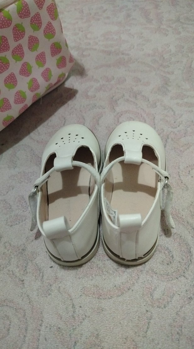 Kız Çocuk Beyaz Tokalı Babet - Görsel 3