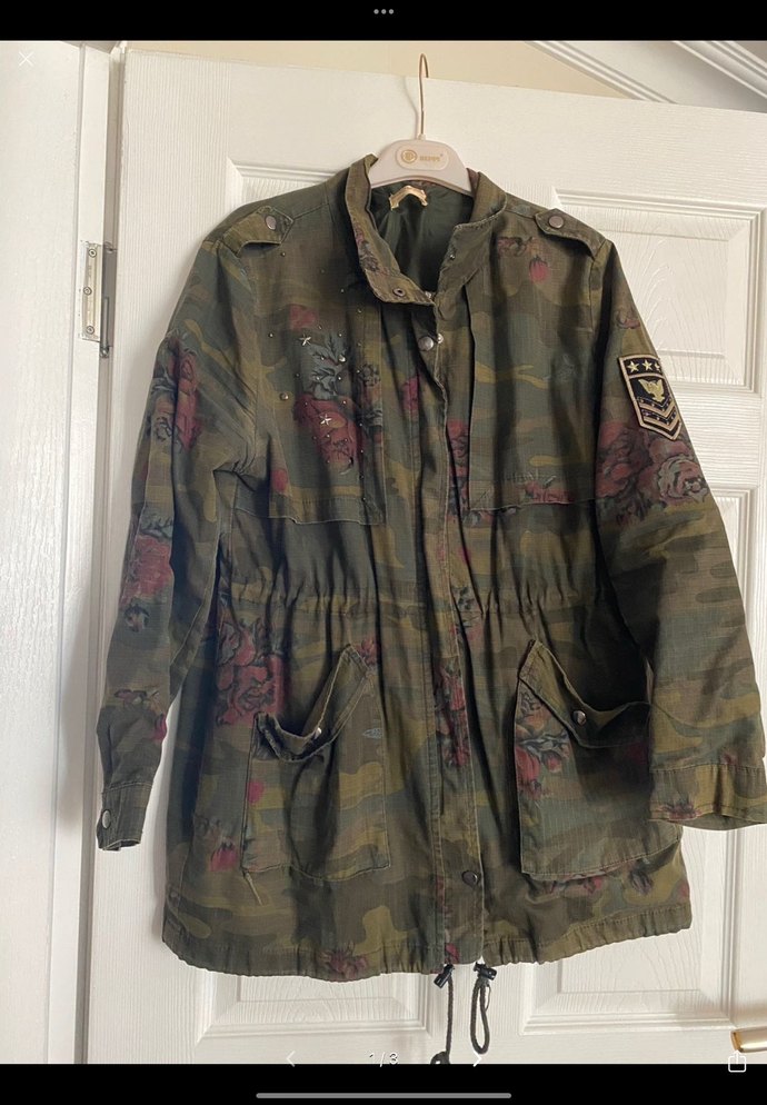 Kadın Kamuflaj Desenli Midi Ceket - Görsel 2