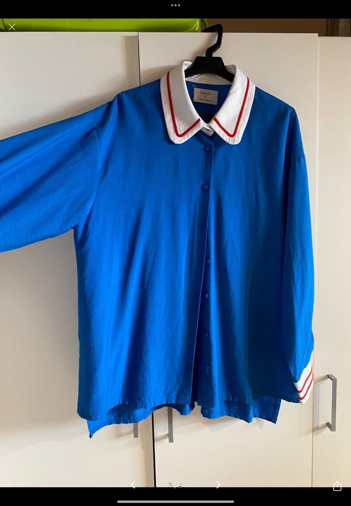 Mavi Düğmeli Uzun Kollu Kadın Gömlek - Görsel 3