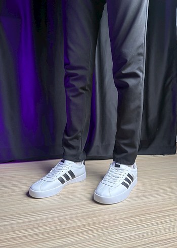 Beyaz Siyah Çizgili Erkek Spor Ayakkabı - Görsel 18