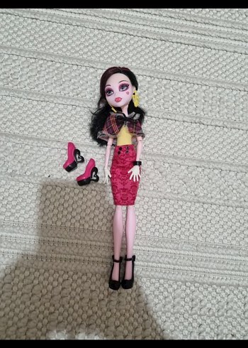 I heart Shoes Draculaura
