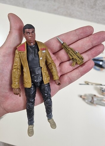 Beden Star Wars Black Series Finn Jakku Figür