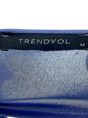 m Beden çeşitli Renk Trendyol & Milla Bluz %70 İndirimli.