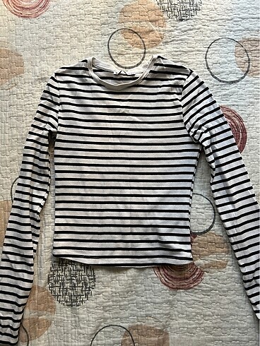 Bershka Uzun Kollu Tshirt