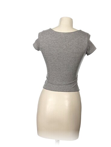 xs Beden H&M T-shirt %70 İndirimli.