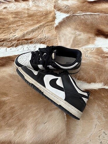 Nike dunk low panda