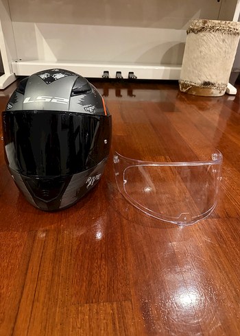 LS2 Siyah Parlak Motosiklet Kaskı - Görsel 2