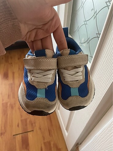 Zara 21 numara