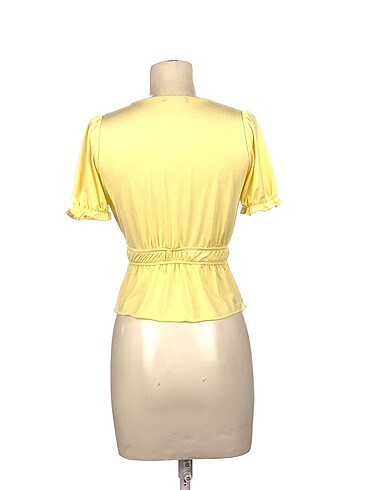 m Beden PreLoved Bluz %70 İndirimli.