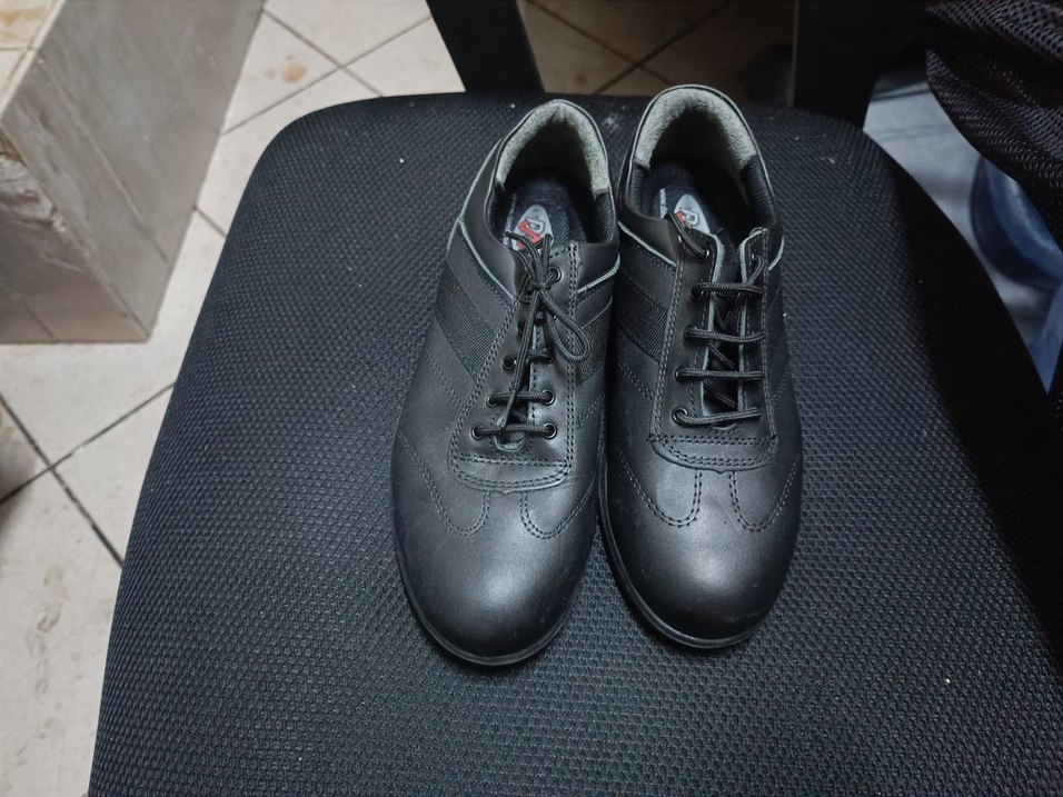 Siyah Erkek Spor Ayakkabı Bağcıkları - Görsel 2