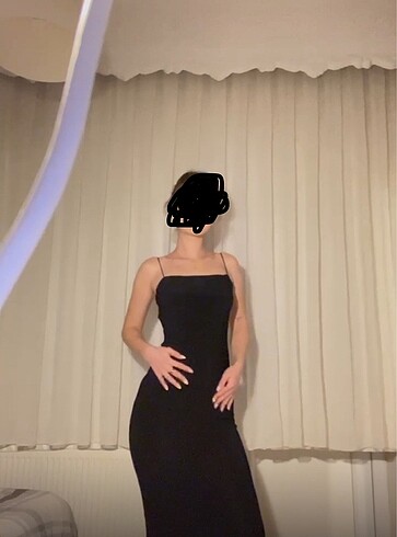 Bershka Bershka sırt detaylı bodycon elbise