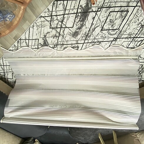 Stor zebra perde takma aparatı yoktur