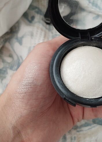 Flormar - E01 Beige