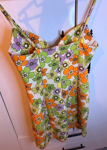 

 Zara Çiçek Desenli Askılı Elbise  S Beden - Görsel 4