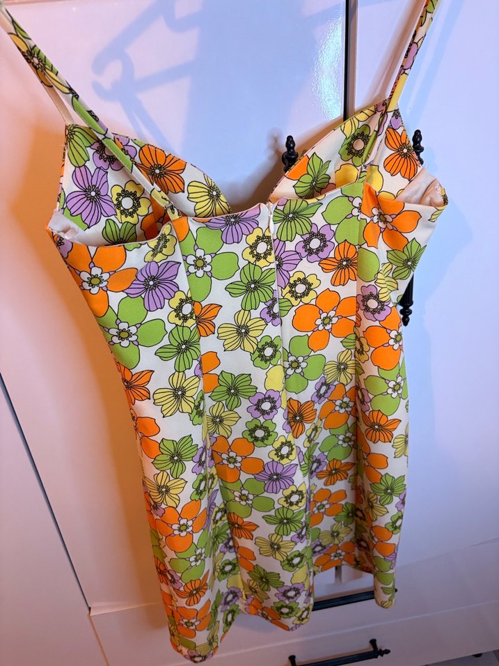 

 Zara Çiçek Desenli Askılı Elbise  S Beden - Görsel 4