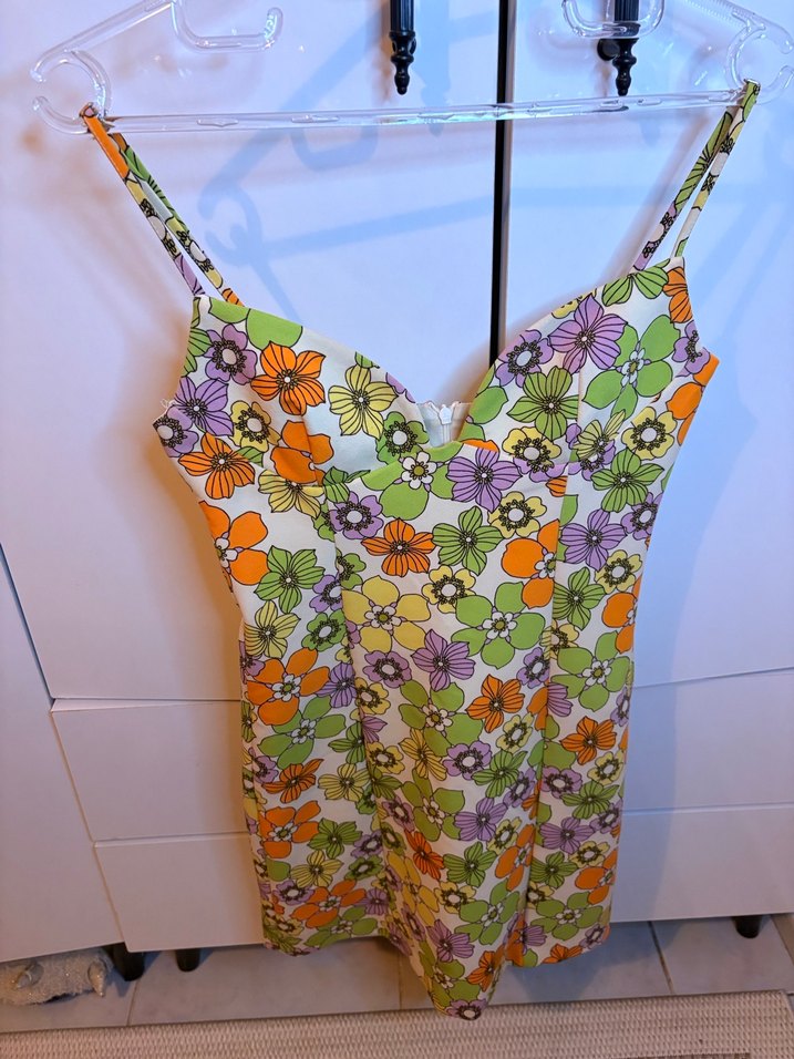 

 Zara Çiçek Desenli Askılı Elbise  S Beden - Görsel 2