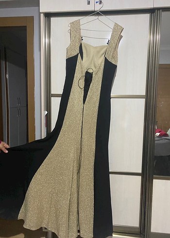 Dantel Detaylı Siyah Uzun Abiye Elbise - Görsel 2