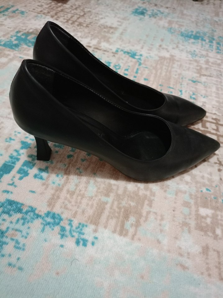 Siyah Stiletto Topuklu Kadın Ayakkabı - Görsel 3