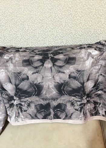 Kadın Çok Renkli İpek Şal - Görsel 3