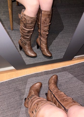 Kahverengi Deri Tokalı Yüksek Topuklu Kadın Çizme - Görsel 3