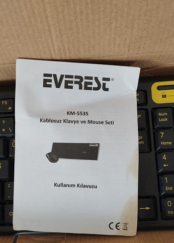 Everest Kablosuz Sarı Klavye ve Mouse Seti - Görsel 3