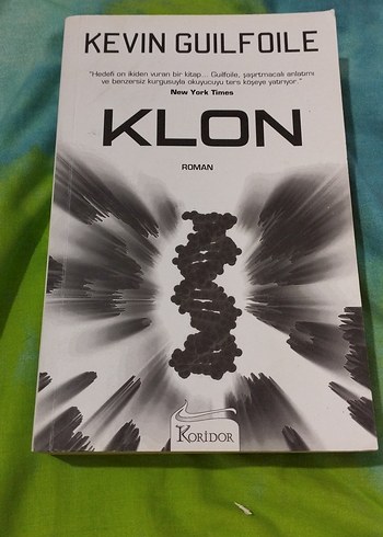 Kevin Guilfoile - Klon Roman