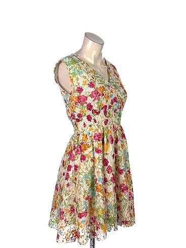 Vintage Love PreLoved Mini Elbise %70 İndirimli.