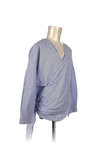 H&M H&M Bluz %70 İndirimli.