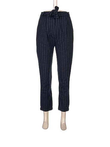 PreLoved Kumaş Pantolon %70 İndirimli.