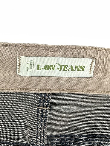 28 Beden haki Renk PreLoved Skinny %70 İndirimli.