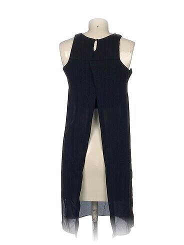 xs Beden Bershka Bluz %70 İndirimli.