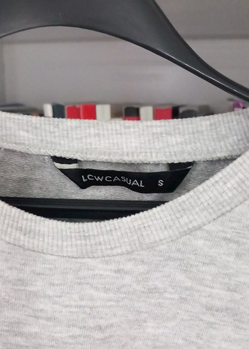 LC Waikiki Gri Baskılı Uzun Kollu Kadın Sweatshirt