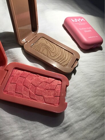 Nyx Allık Ve Bronzer