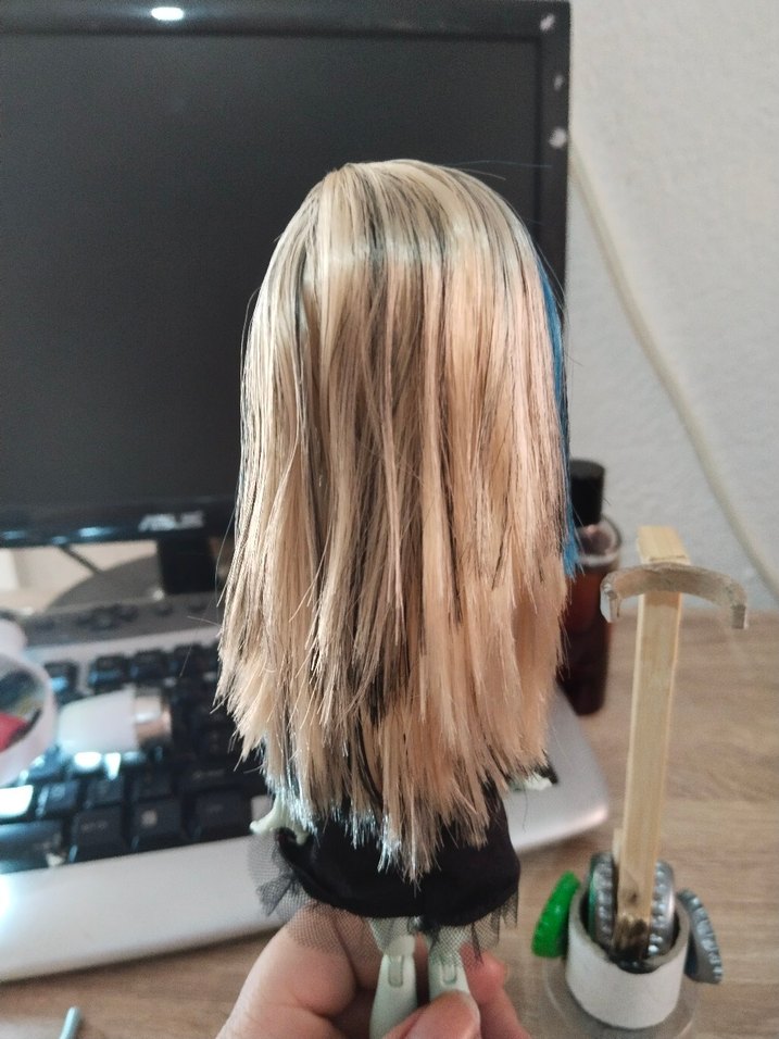 Mattel Monster High Frankie Stein Bebek - Görsel 5