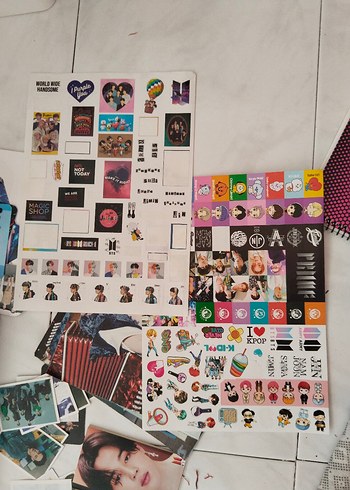 K-pop Poster ve Kart Koleksiyonu - Görsel 5