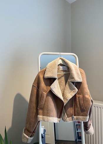 Stradivarius Biker Suet Mont