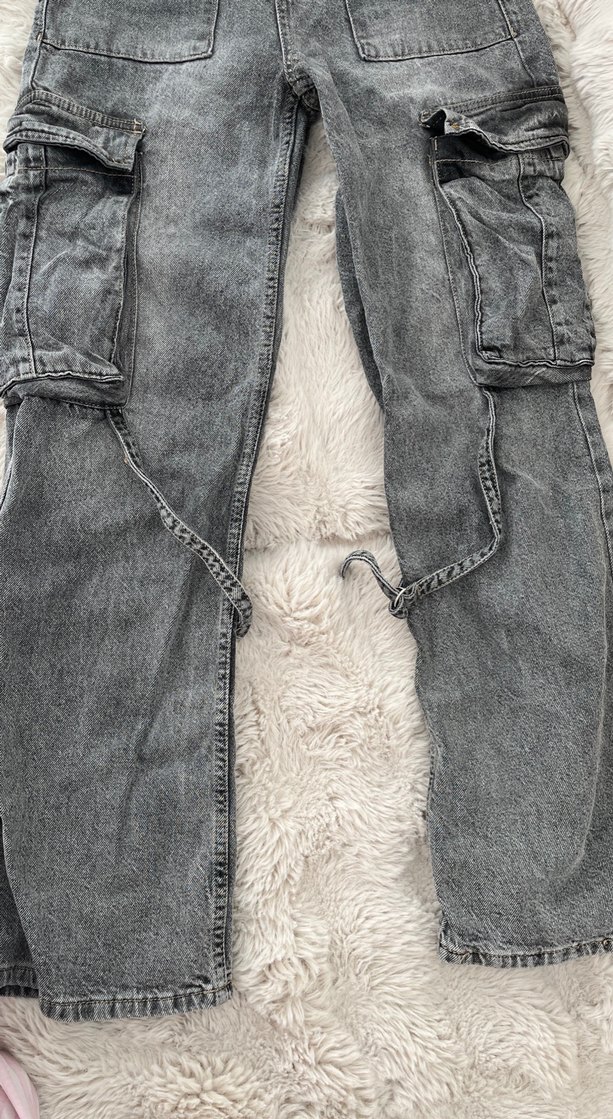 Gri Batik Desenli Bol Kesim Kemerli Kadın Kot Pantolon - Görsel 4