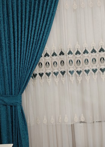 Koyu Mavi Nakışlı Geleneksel Perde - Görsel 2