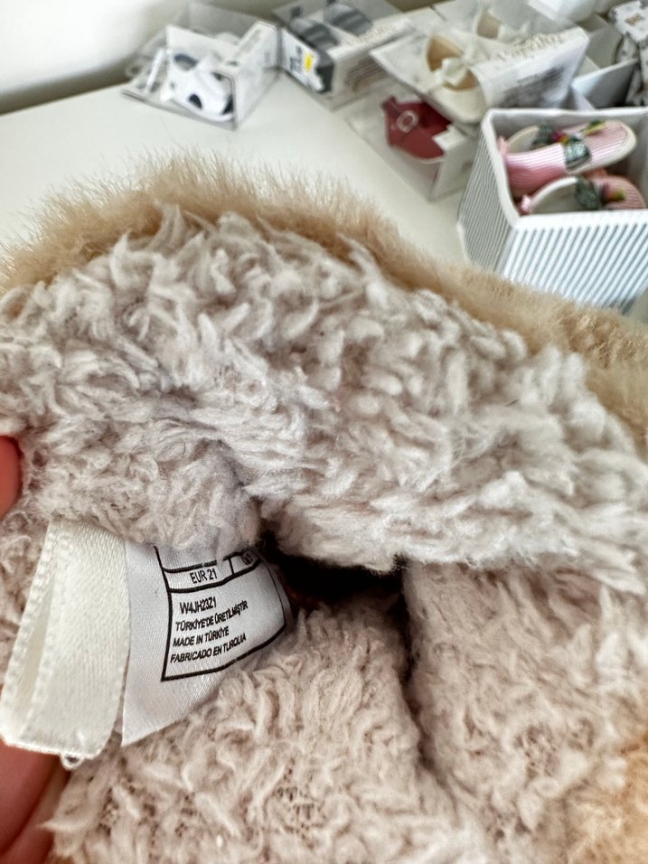 Yumuşak Kürklü Ev Terliği panduf - Görsel 4