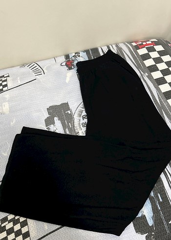 LC Waikiki Kadın Siyah Rahat Kesim beli lastikli pantolon