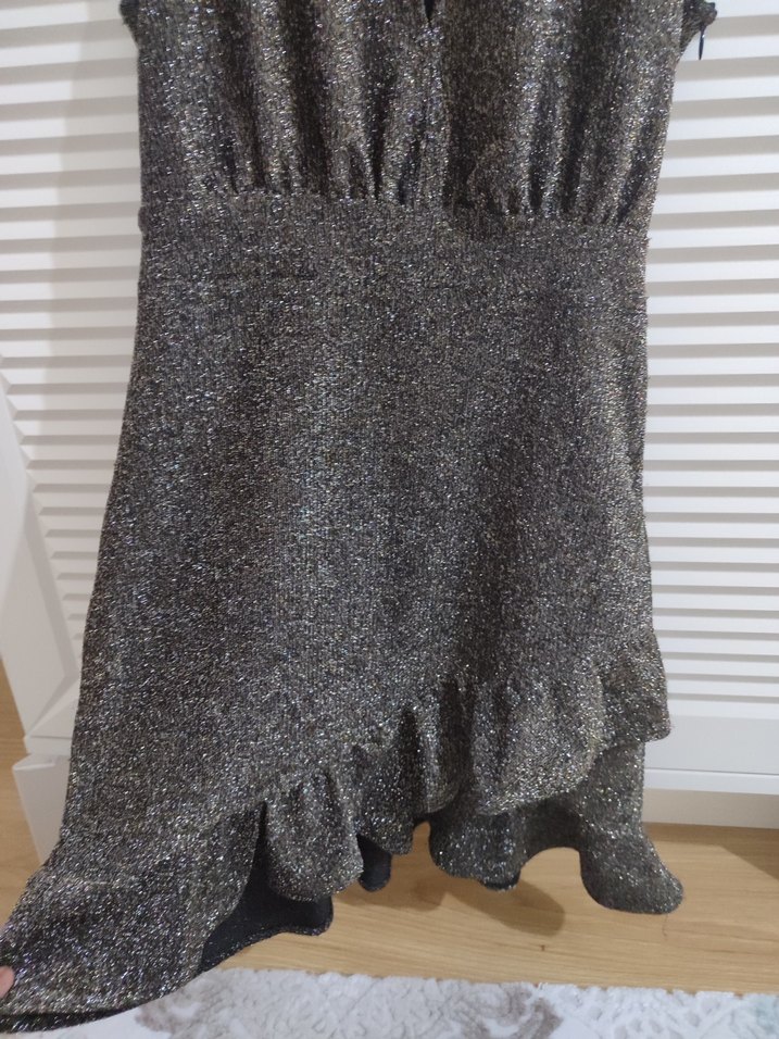 Gri Mini V Yaka Fırfırlı Abiye Elbise - Görsel 2