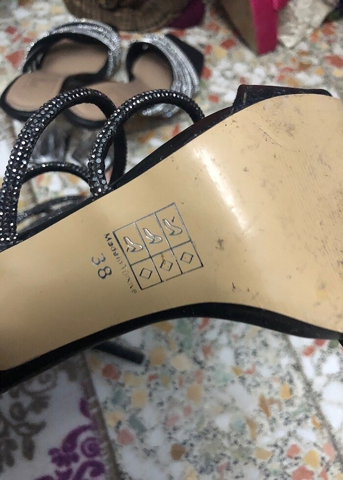 Topuklu ayakkabı - Görsel 4