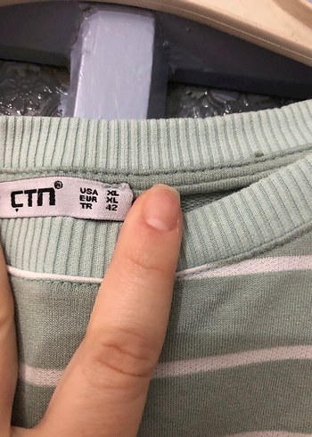 Uzun Kollu Yeşil Çizgili Salaş Kadın Kazak - Görsel 4