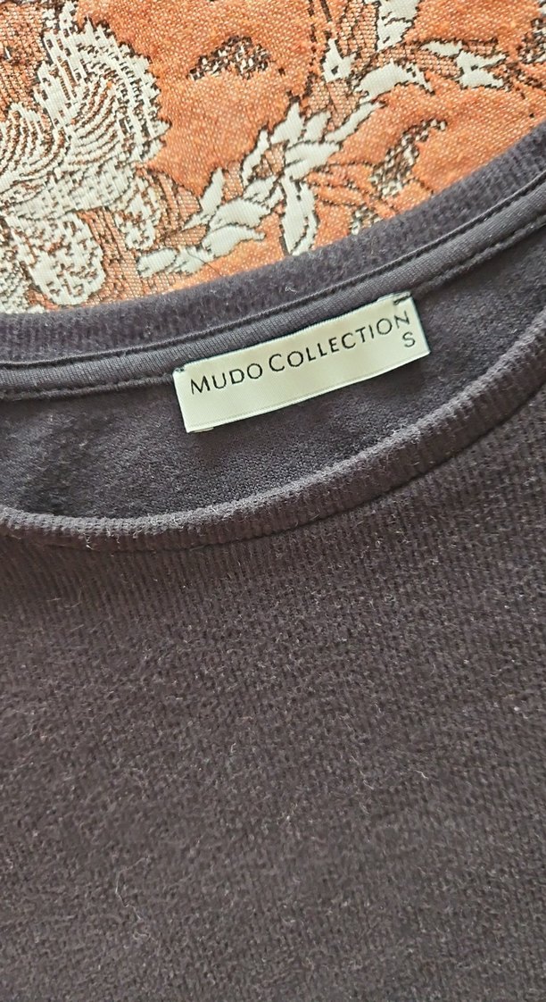 Düğmeli siyah Kazak - Görsel 4