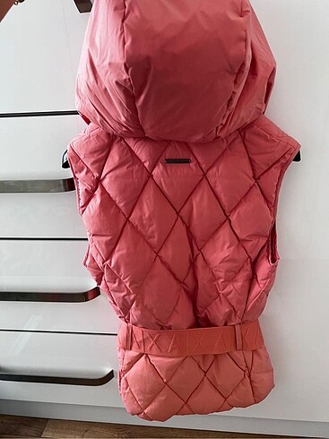 s Beden pembe Renk Armani exchange şişme yelek