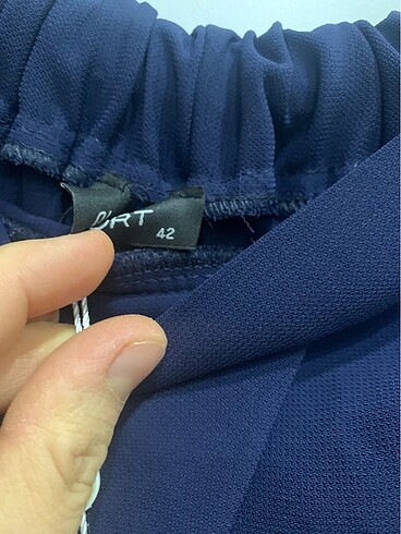 42 Beden lacivert Renk Etek pantolon