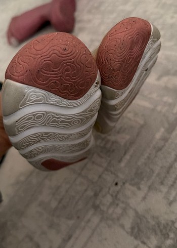 Nike Kız Çocuk Bej Spor Ayakkabı - Görsel 4