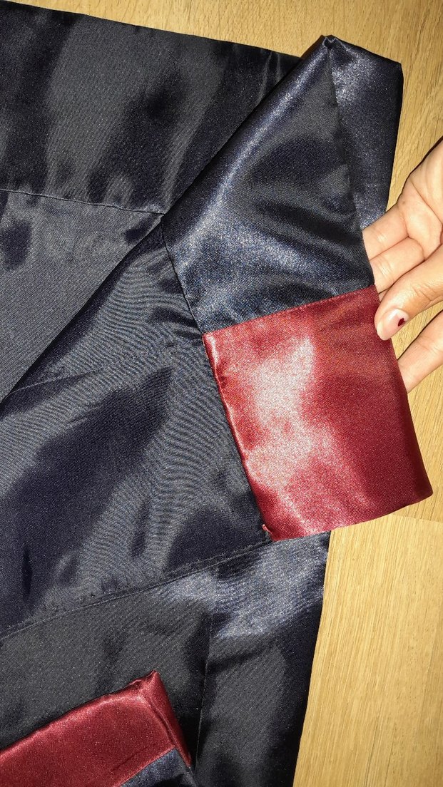 Bordo Siyah Mezuniyet Cübbesi - Görsel 2