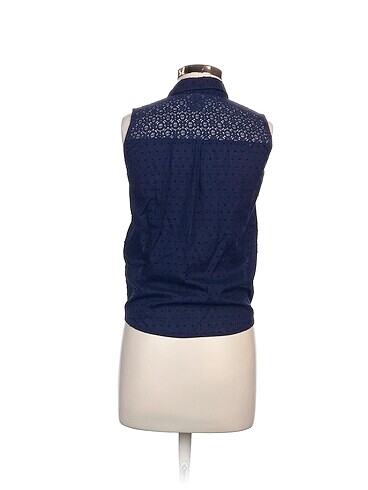 xs Beden Defacto Bluz %70 İndirimli.